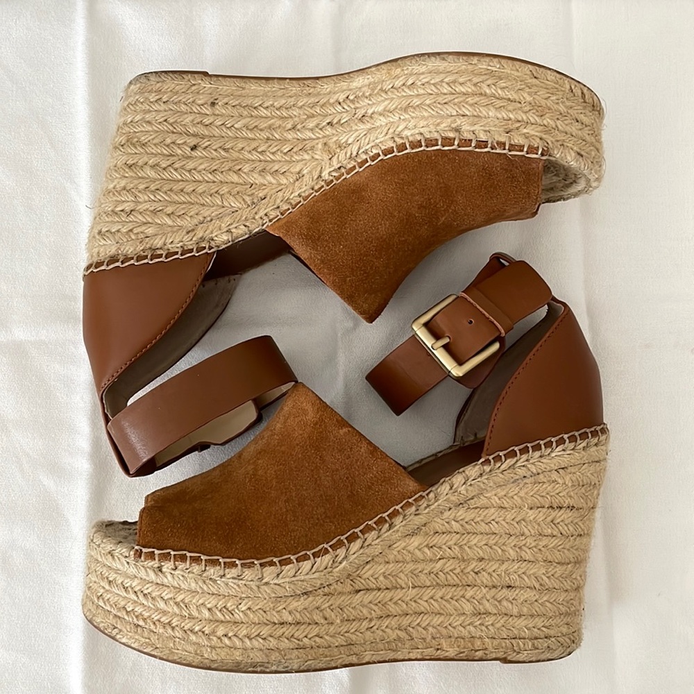 Marc Fisher LTD espadrilles